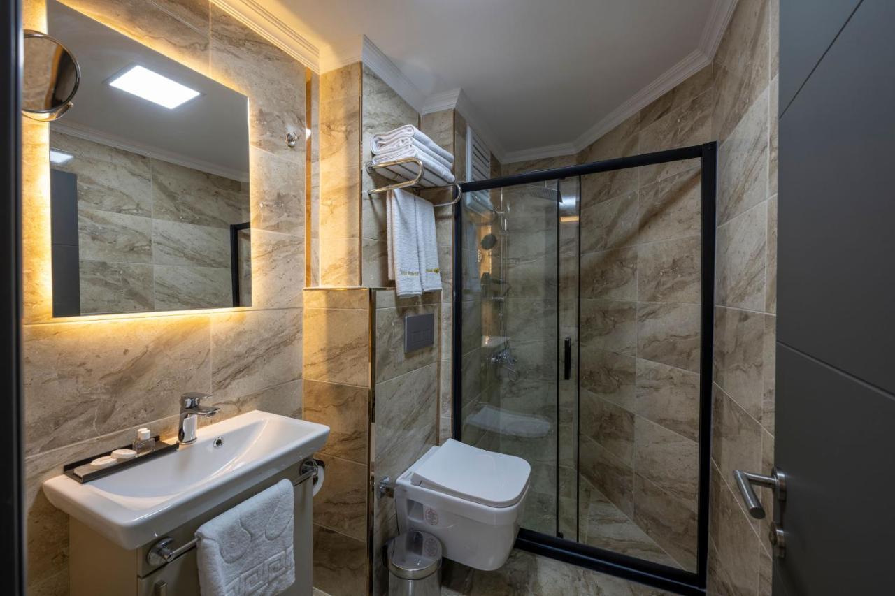 Skystar Deluxe Hotel Istanbul Exterior photo