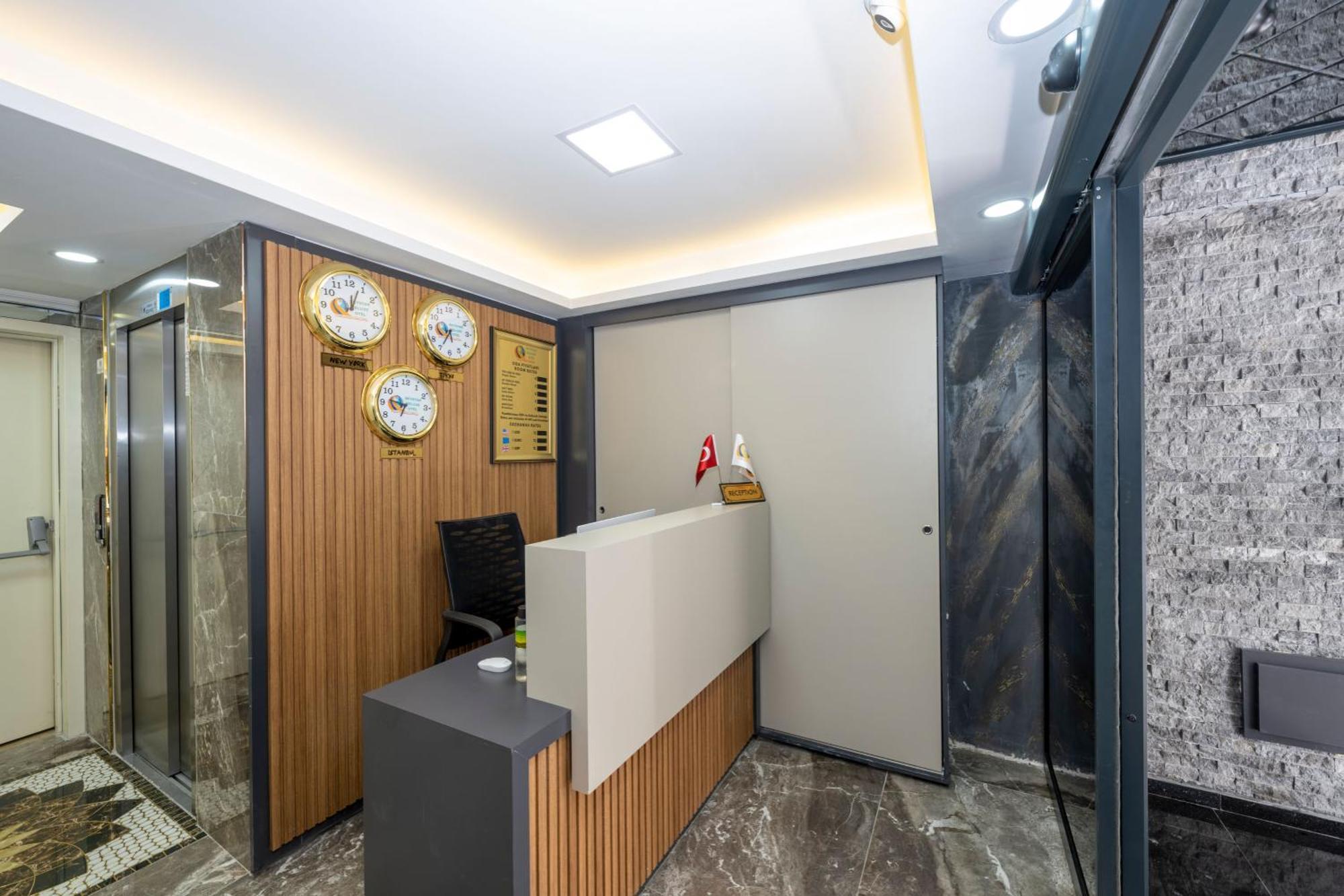 Skystar Deluxe Hotel Istanbul Exterior photo